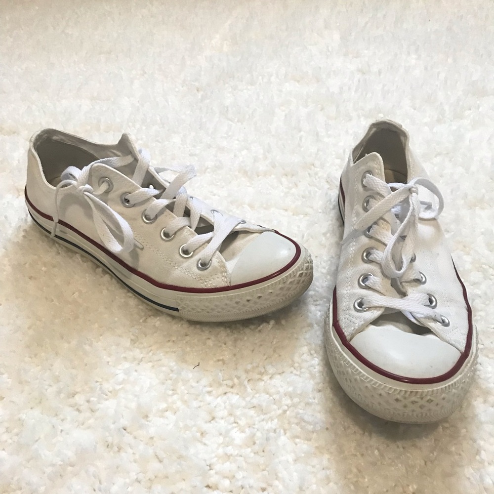 WHITE CONVERSES